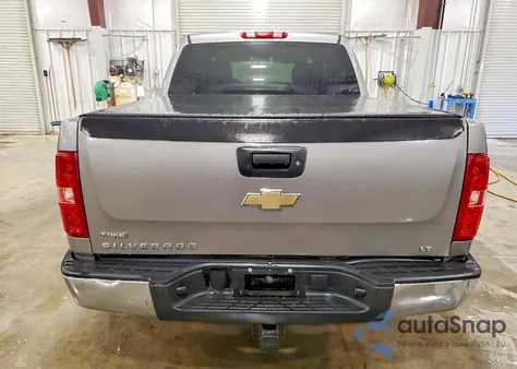 2008 Chevrolet Silverado K1500 z USA, uszkodzony, nr VIN 3GCEK13398G217887